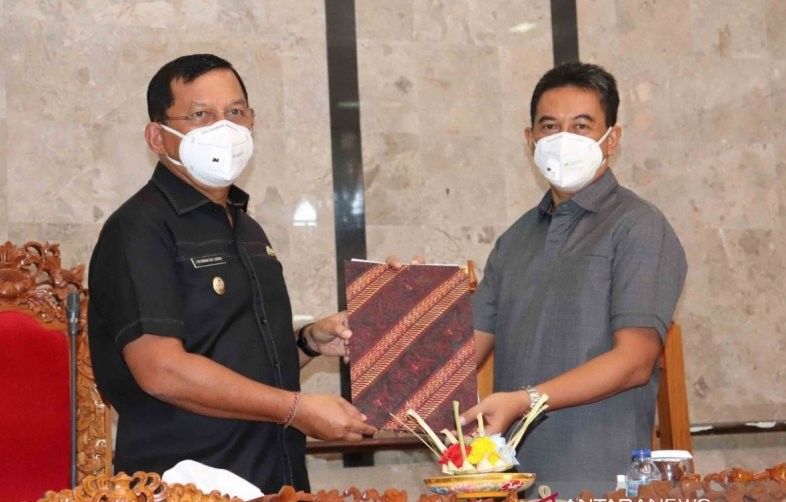 podiumnews.com-Buleleng Percepat Pemulihan Ekonomi Lewat Pertanian dan Pariwisata